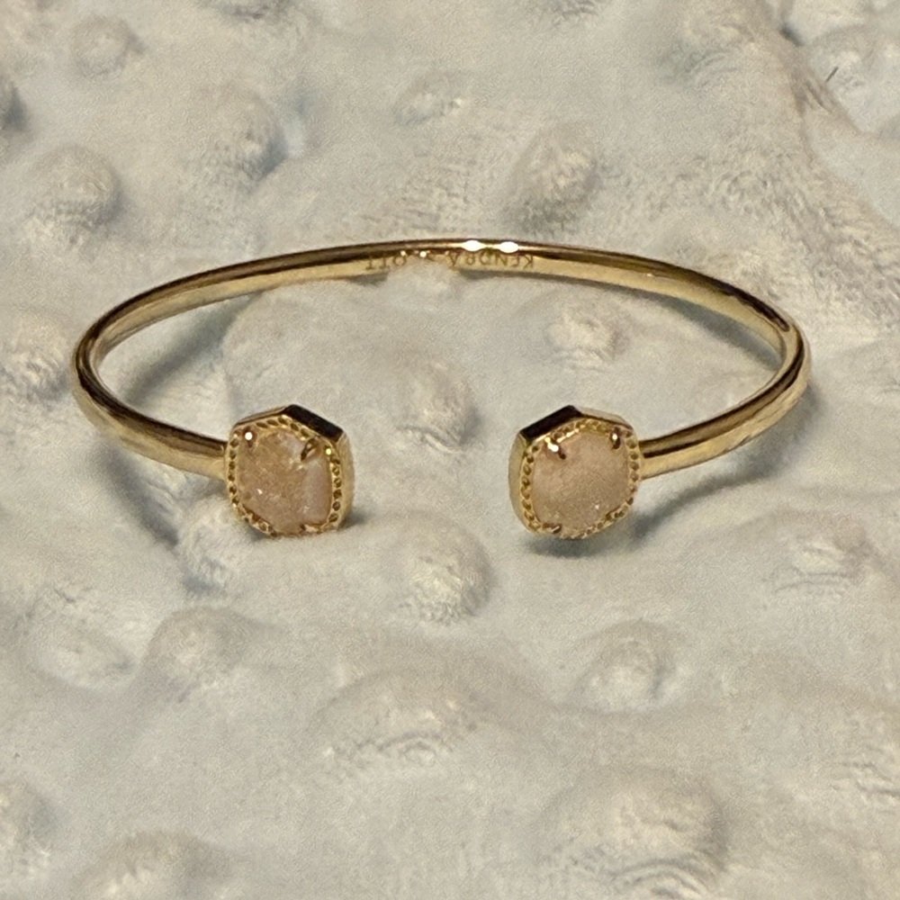 Kendra scott cuff bracelet in gold preowned